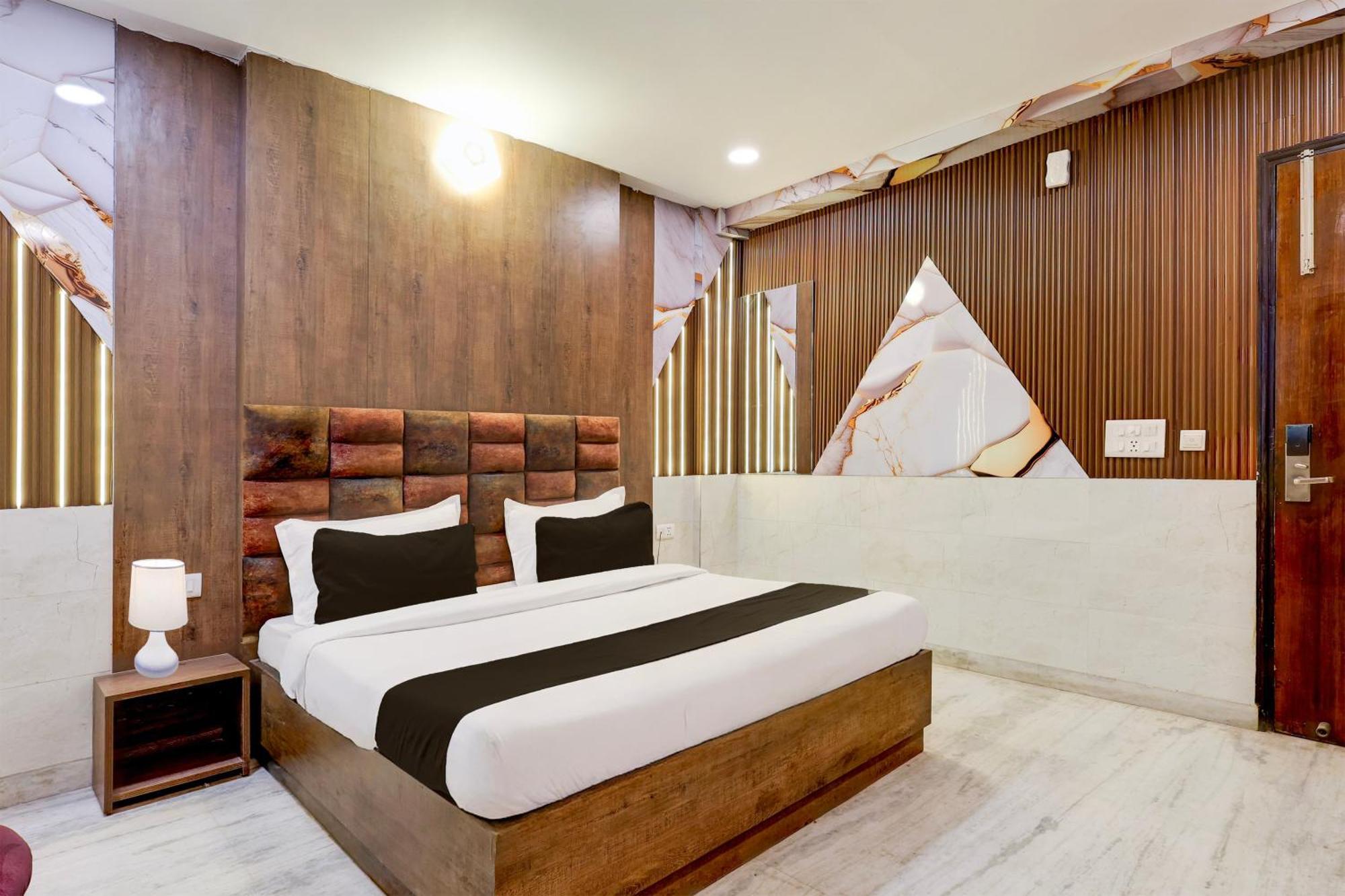 Super Hotel O Alipur Narela المظهر الخارجي الصورة