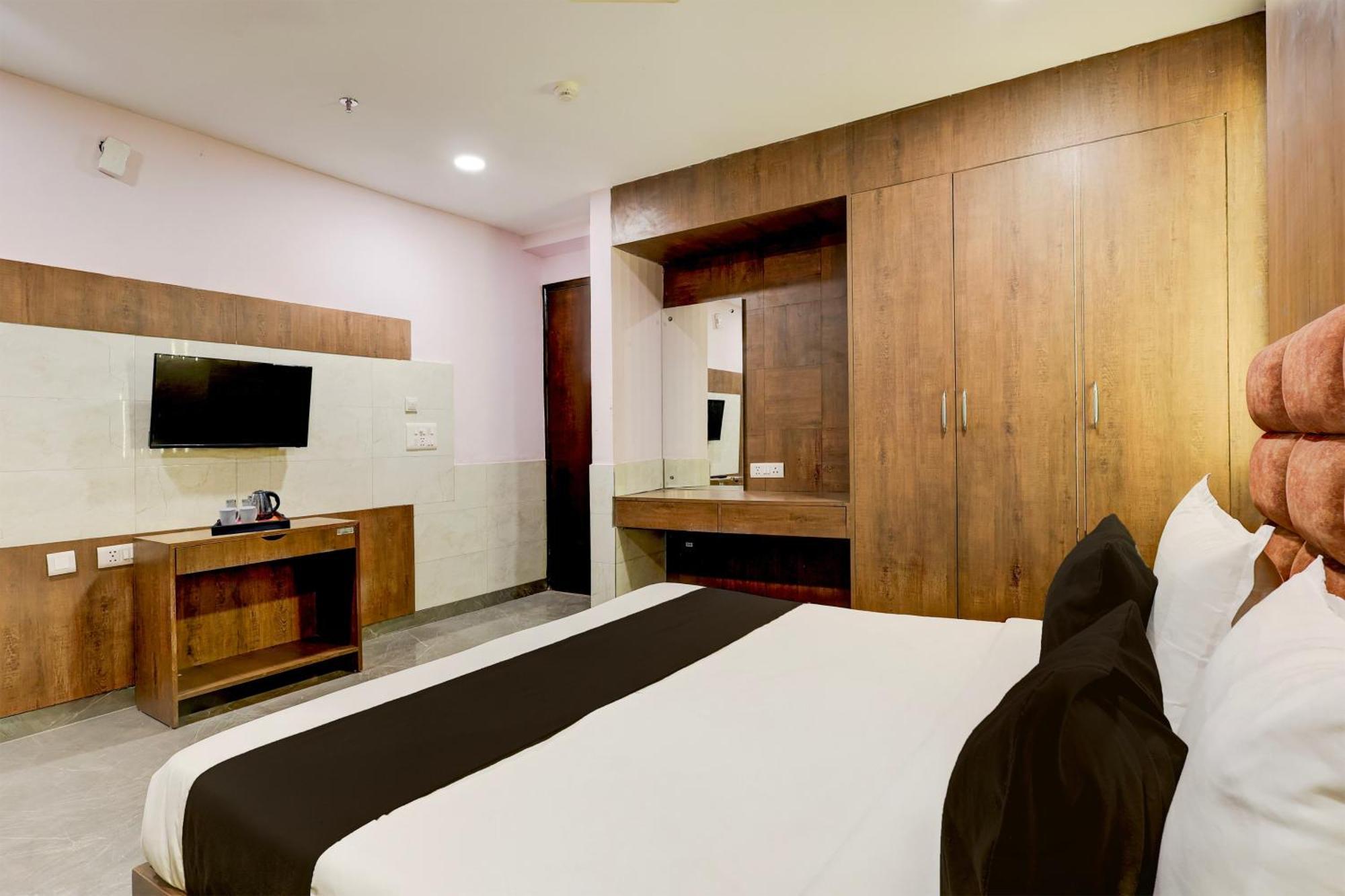 Super Hotel O Alipur Narela المظهر الخارجي الصورة