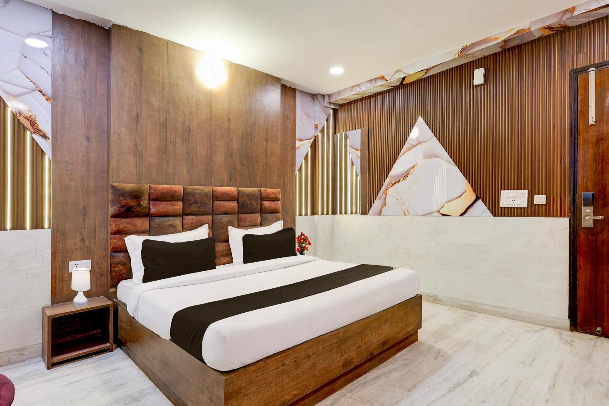Super Hotel O Alipur Narela المظهر الخارجي الصورة